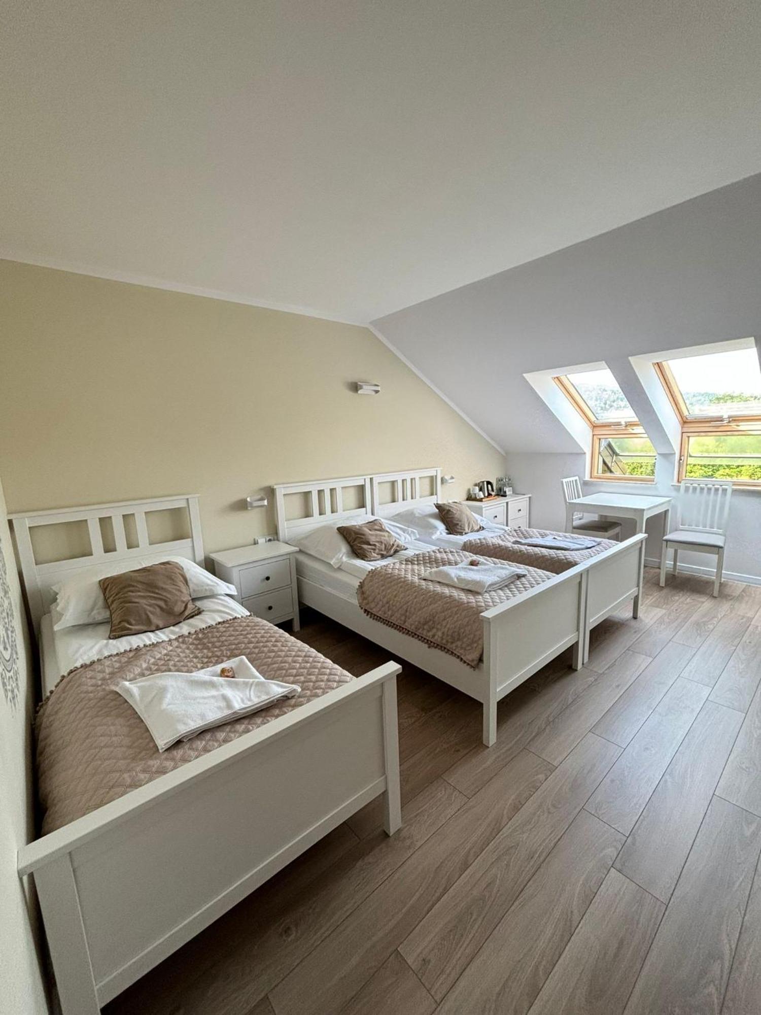 Jasminowe Ogrody Bed and Breakfast Szczyrk Exteriör bild