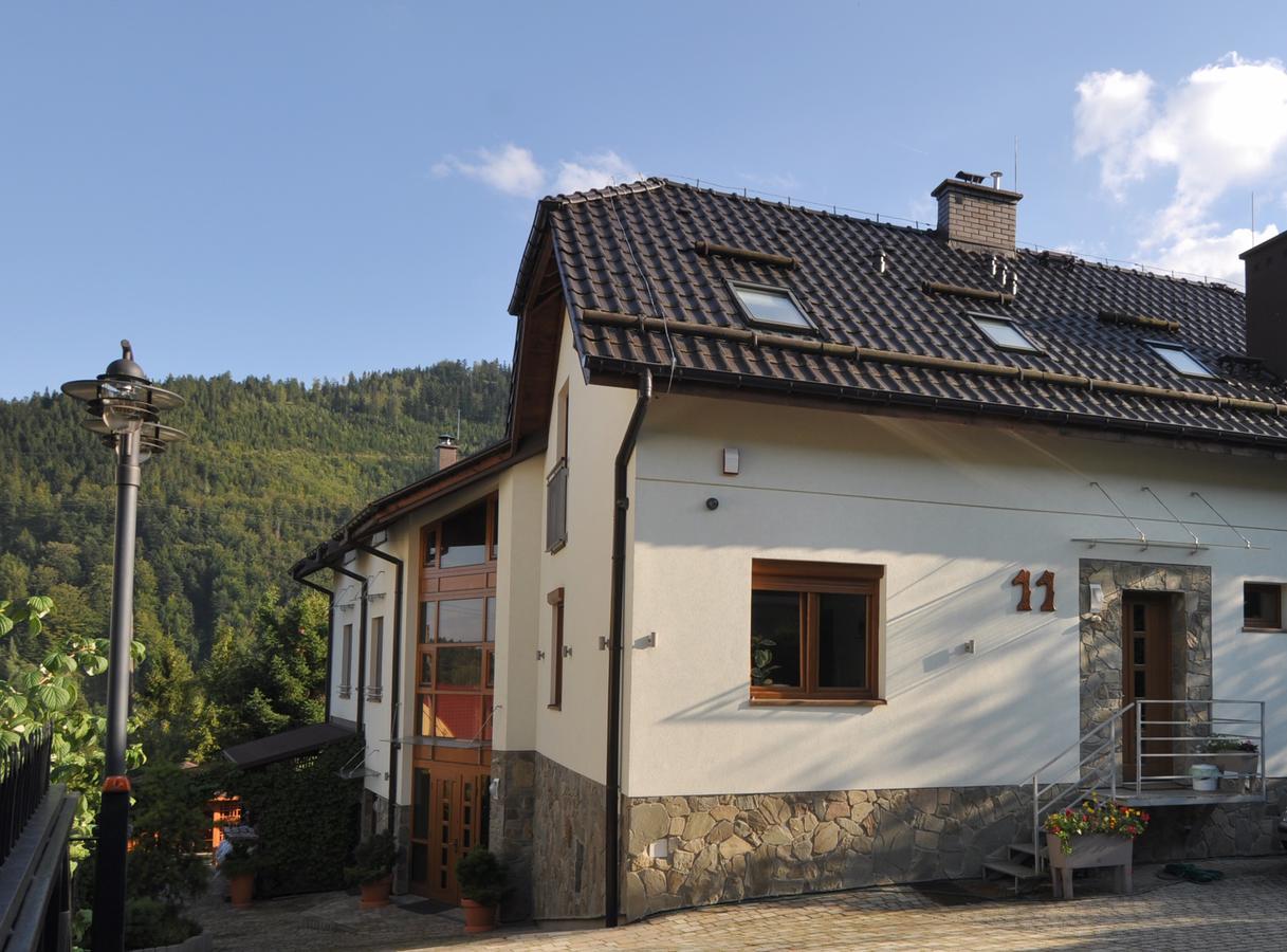 Jasminowe Ogrody Bed and Breakfast Szczyrk Exteriör bild